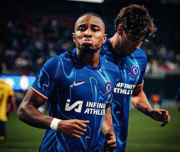 kaiyun-切尔西全队合力,主场大胜对手,豪取三分球